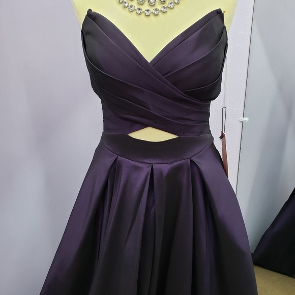 Nadia Purple strapless formal Dress - Picture 3 of 6